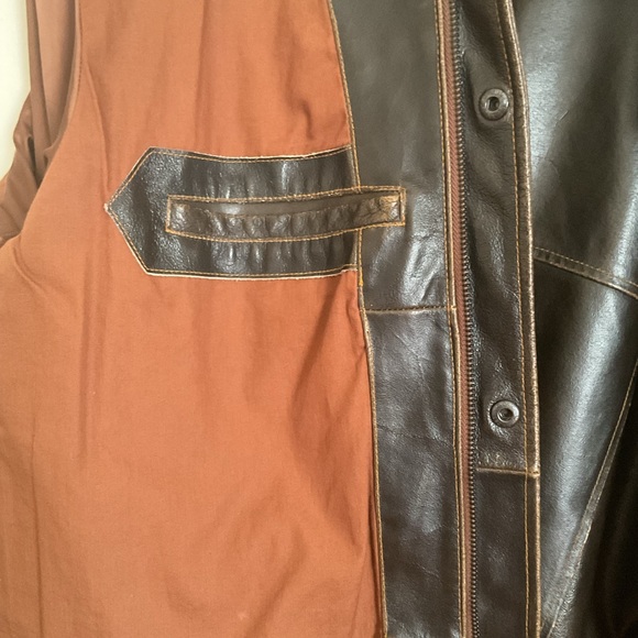 Vintage 2002 Gap Men's Brown Leather jacket Coat Size L Fully Lined Snap & Zip - Picture 8 of 10